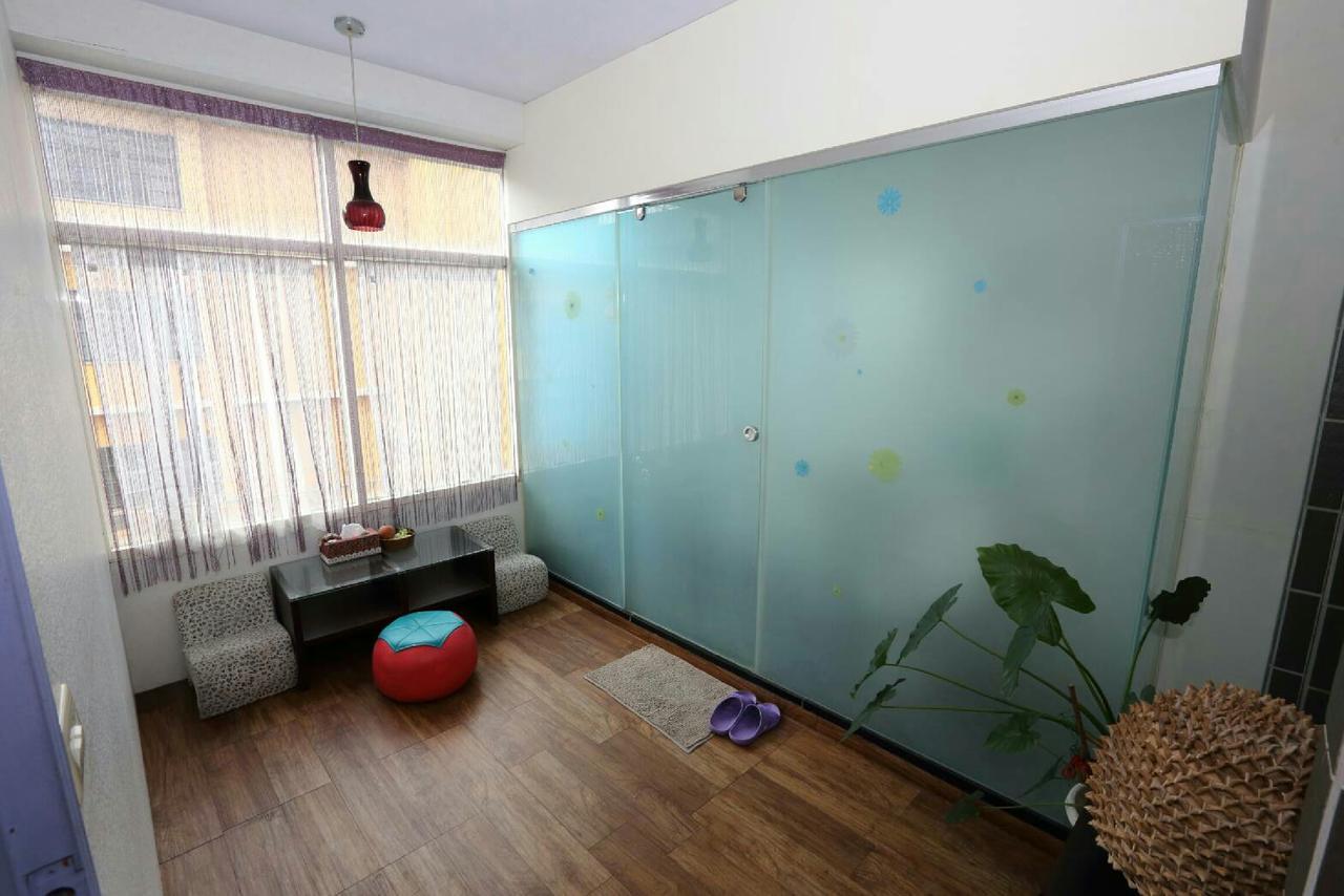 Hotel Smile Baby Luodong Exterior foto